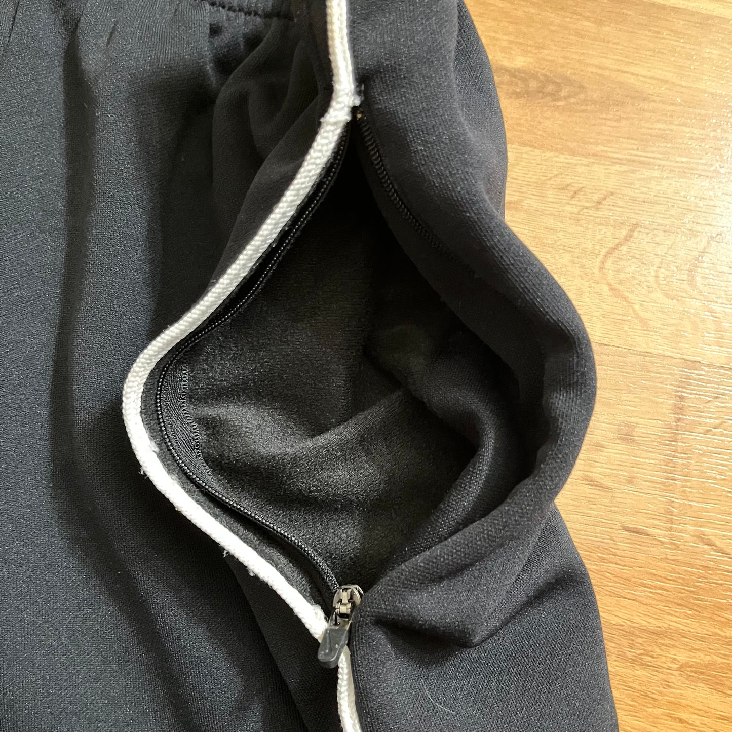USED Vintage Team Nike Practice Pants Sweats Size Large