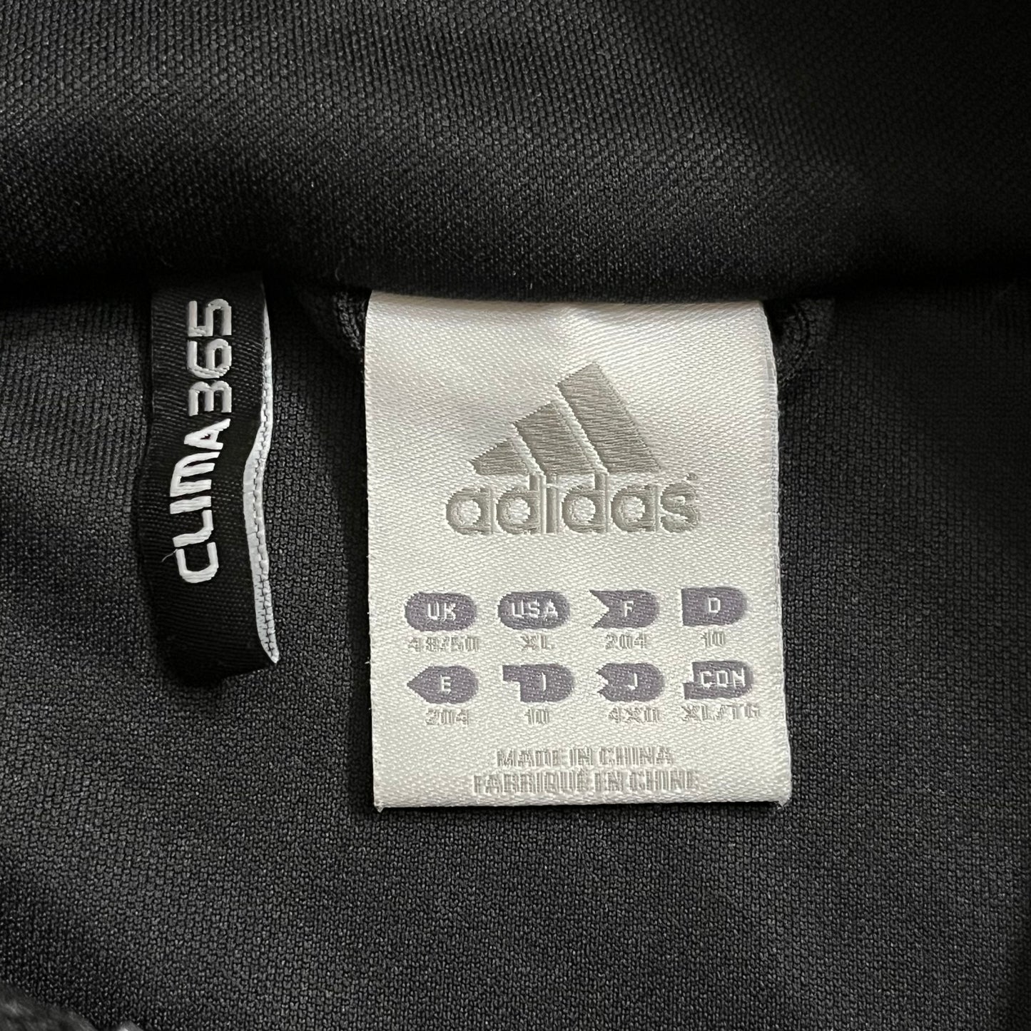USED 2009 World Football Challenge Black Zip Up Jacket Adidas Climacool Size XL