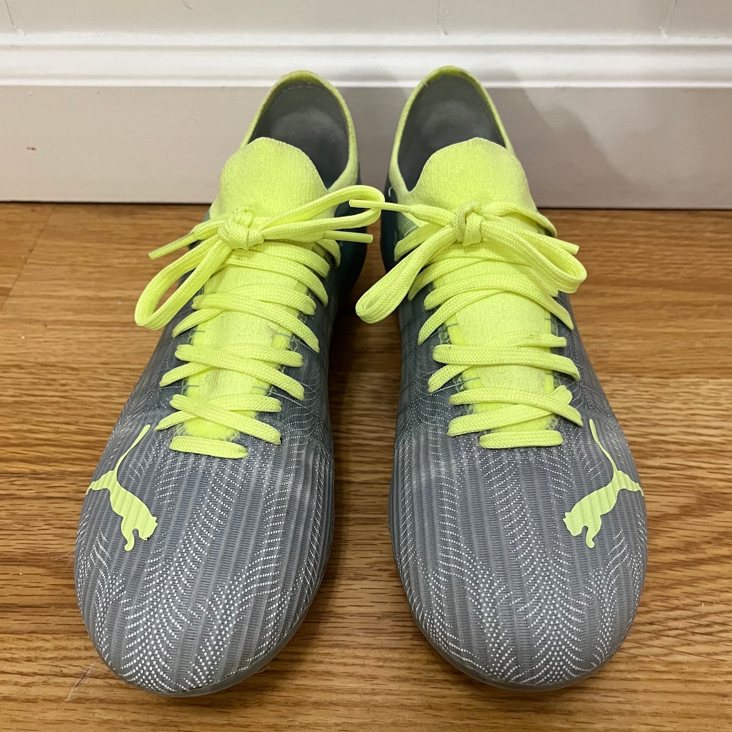SIZE 7 Womens Puma ULTRA Soccer Cleats 1.4 AG Silver Green 106723-01 SZ 7 Woman