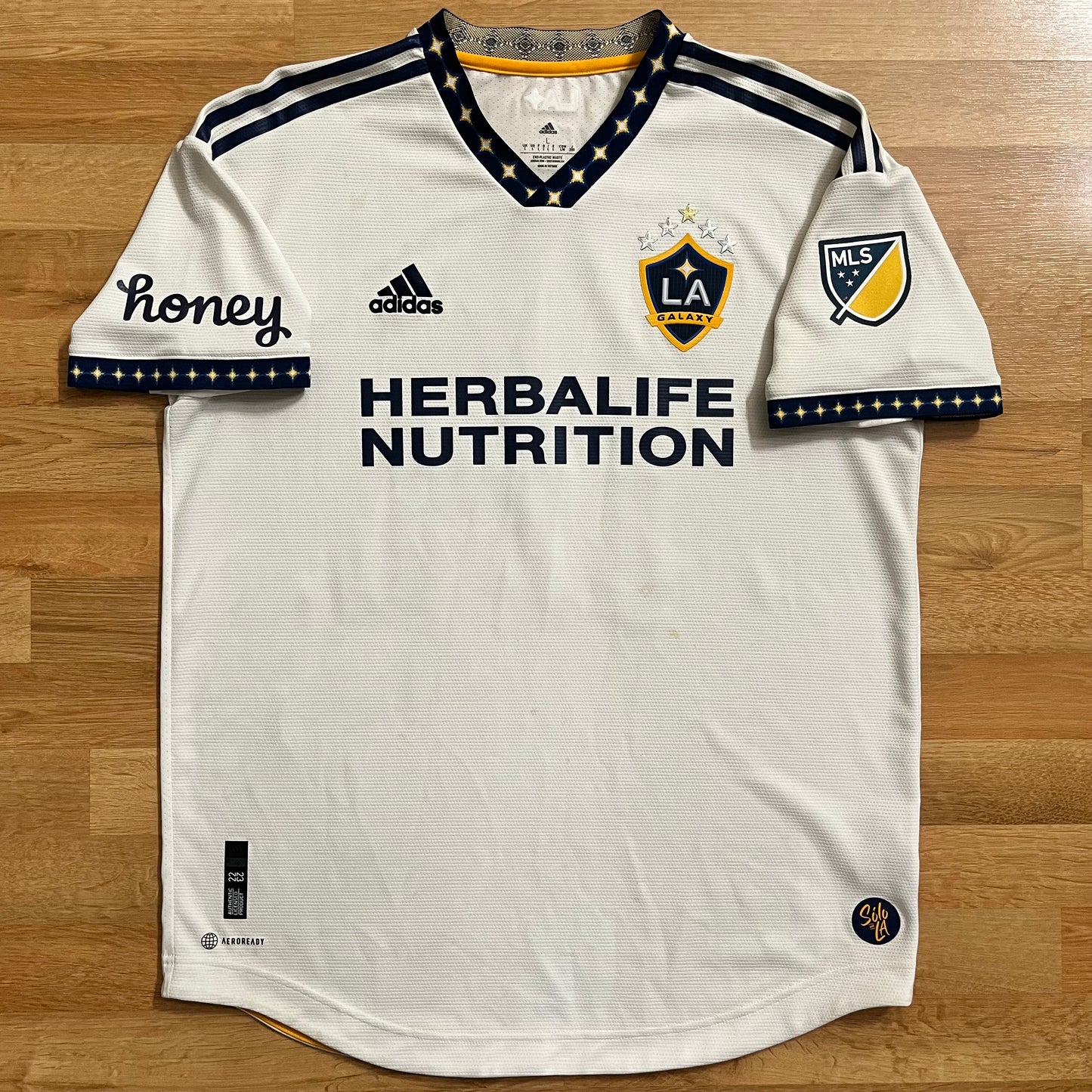 USED Los Angeles Galaxy 2022-23 Authentic Chicharito Jersey MLS Home #14 Adidas Size Large STAINED