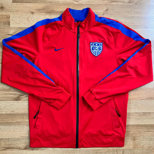 USED USMNT 2014-2015
Red Track Jacket Nike Double Zipper USA Size Medium