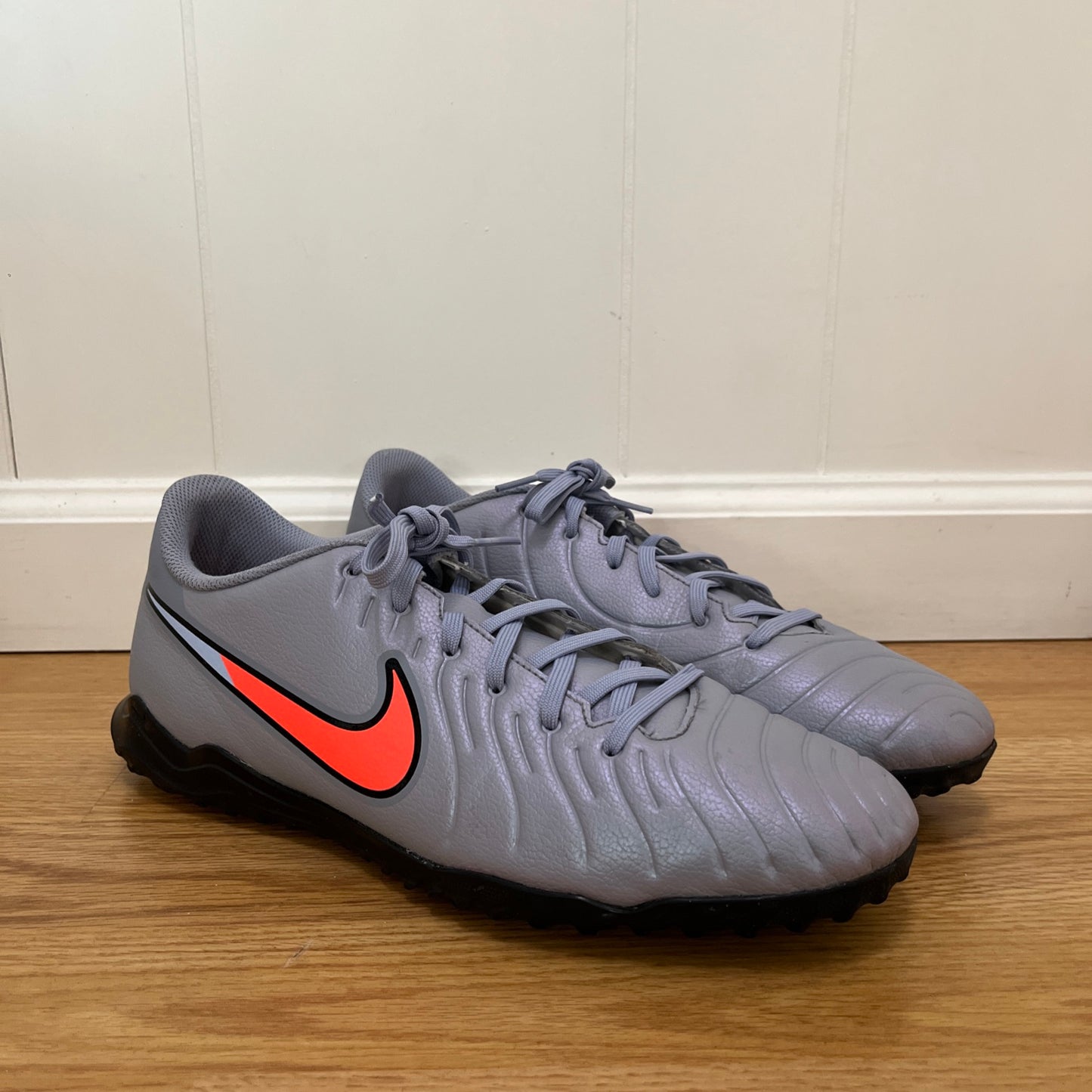 USED Nike Tiempo X Legend Club TF Indoor Soccer Cleats Turf Boots Men's US 11.5