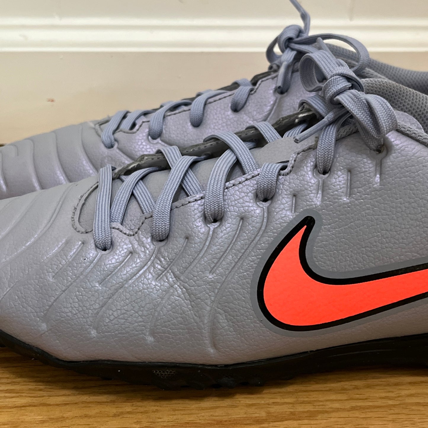 USED Nike Tiempo X Legend Club TF Indoor Soccer Cleats Turf Boots Men's US 11.5