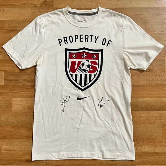 USED Property of USA Nike T Shirt USWNT USMNT Size Small Signed Unisex