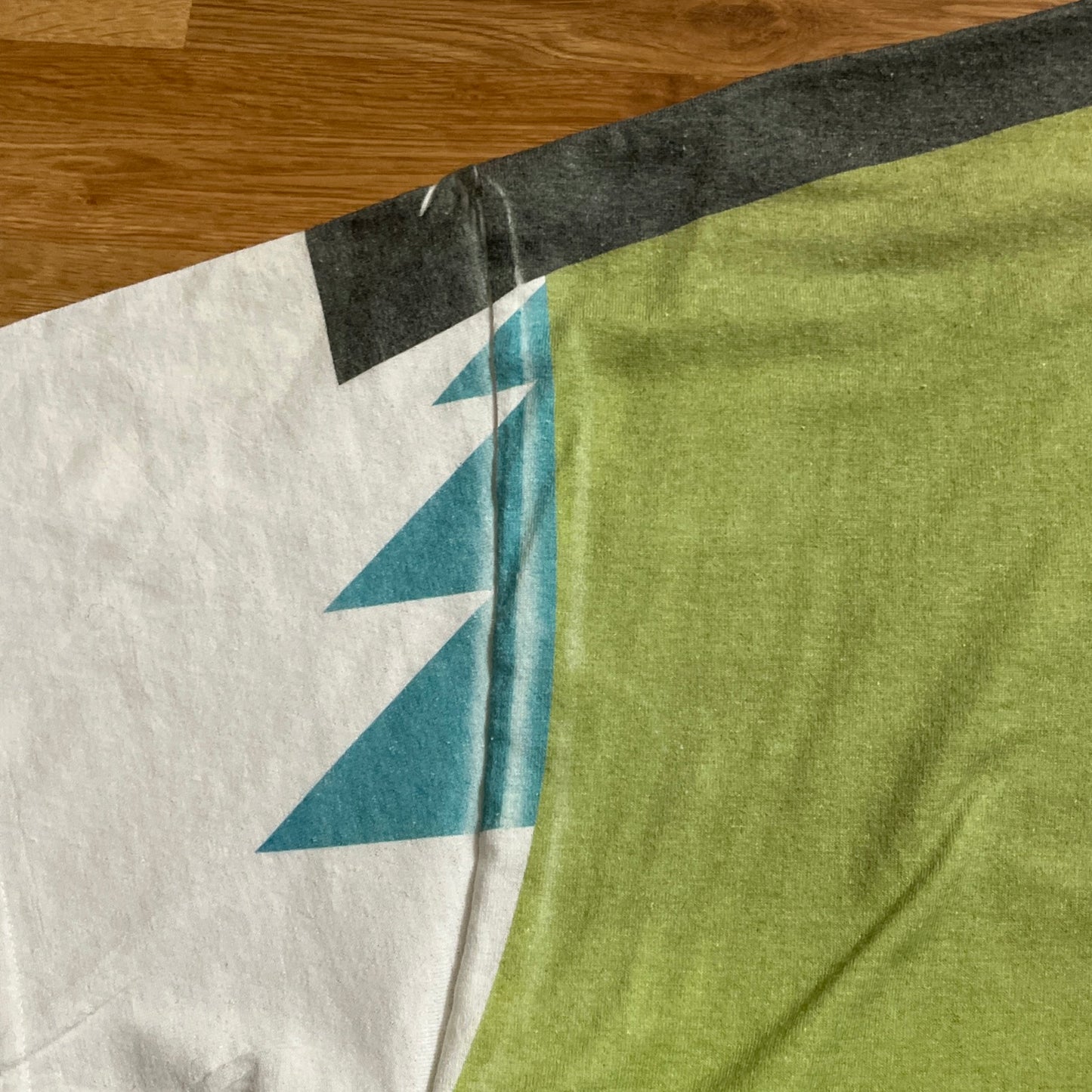 San Jose Earthquakes Throwback Clash T shirt MLS Sz XL Giveaway SGA Soccer Gyft